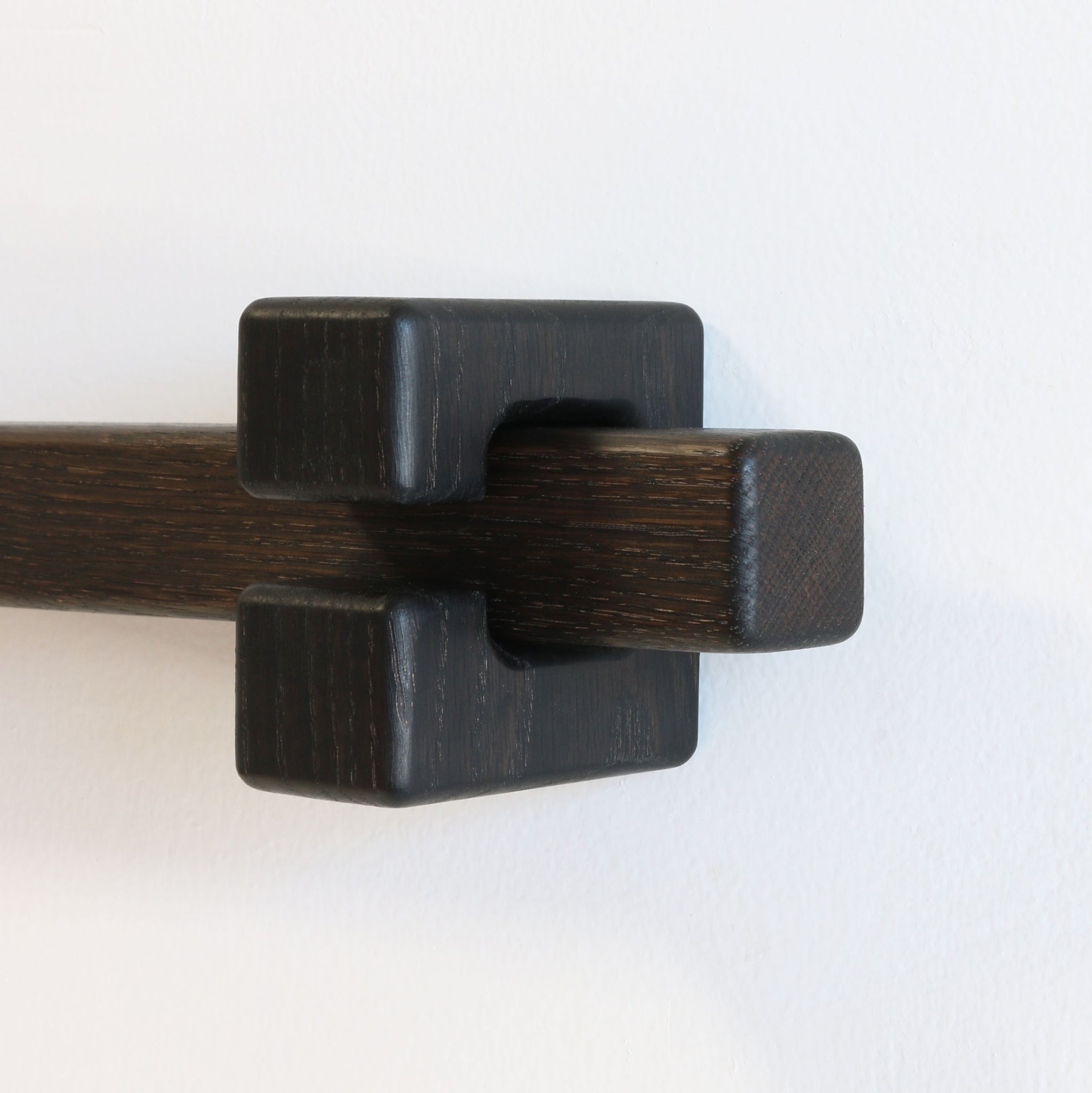 BOX DOWEL + BRACKETS  ebonized oak