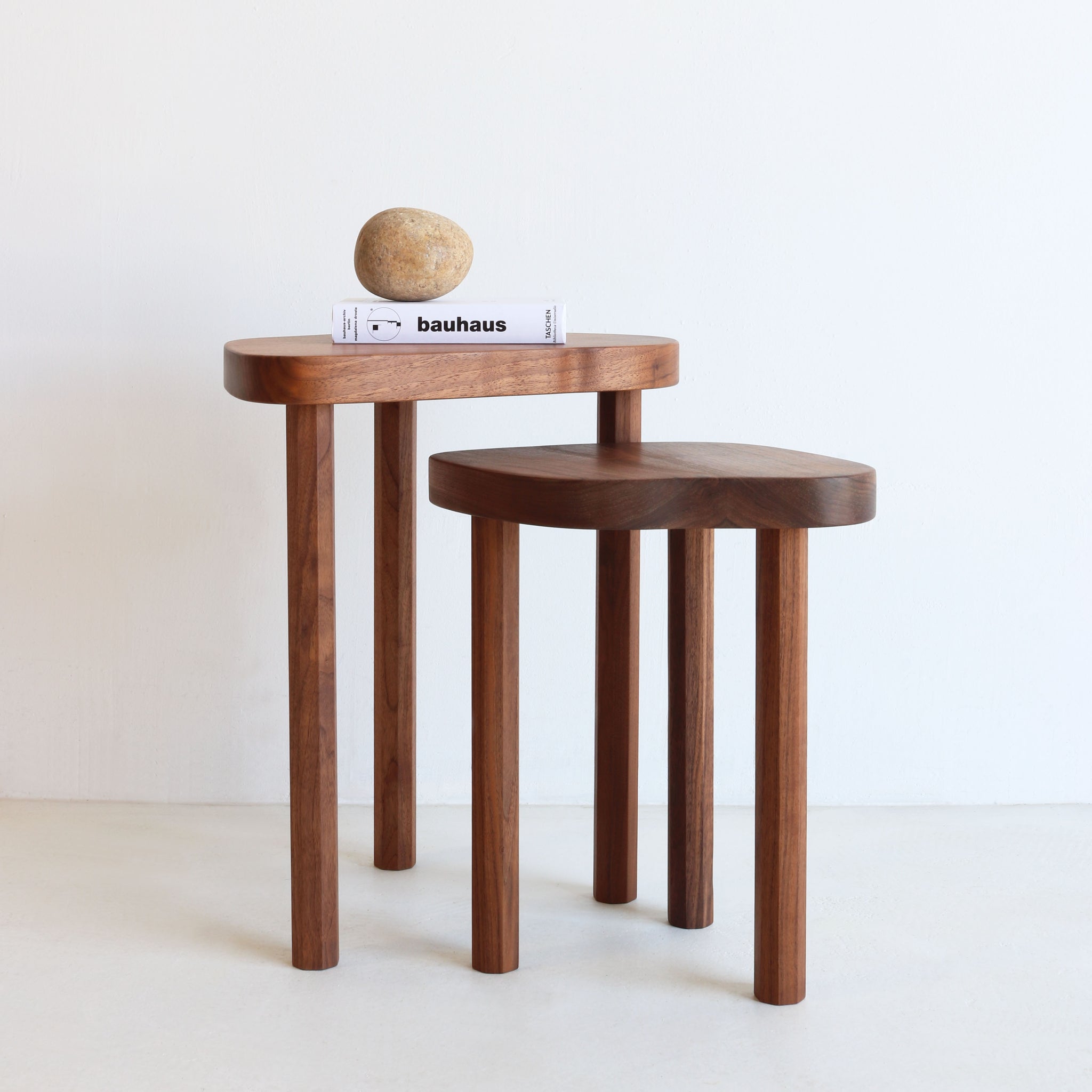 JOON NESTING TABLES     walnut