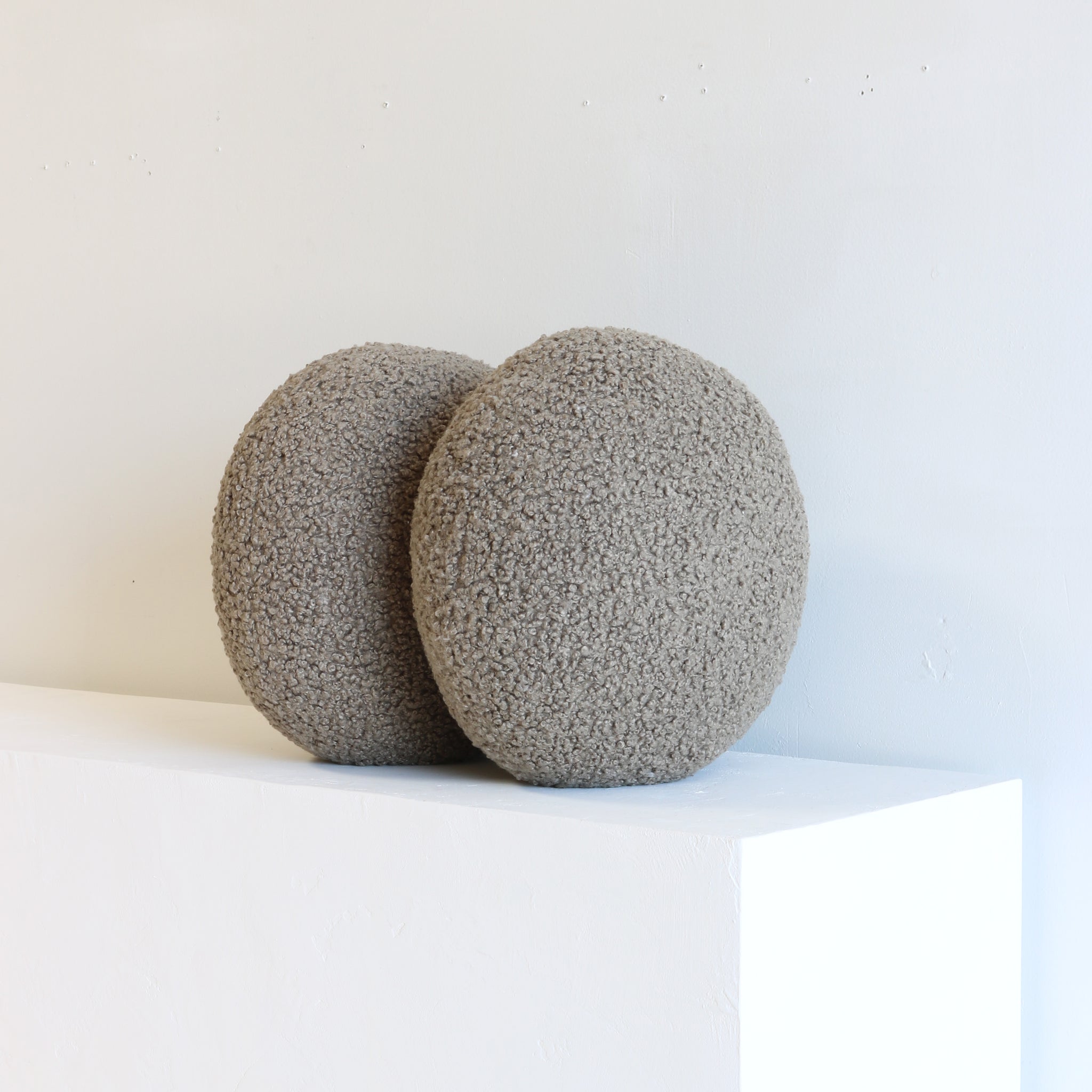 PUFF PILLOW textured bouclé | large double - stone