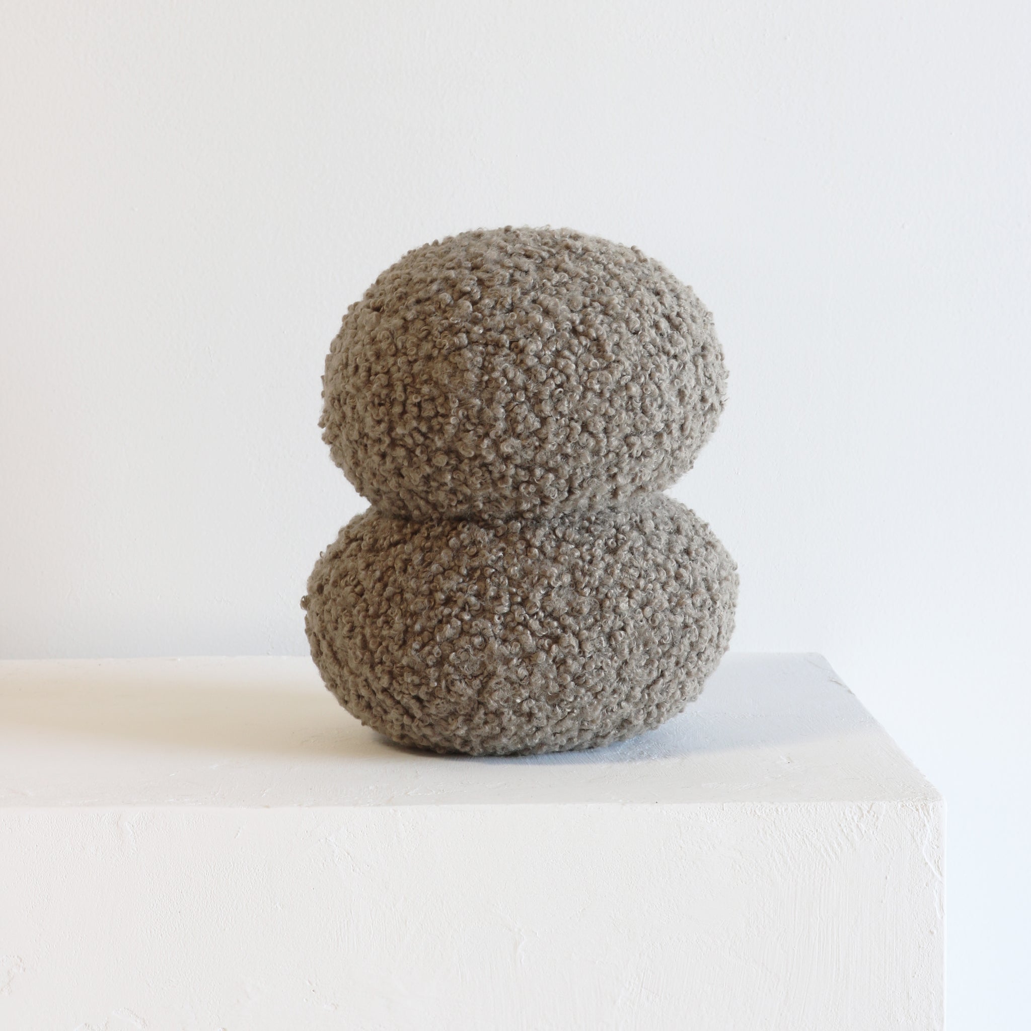 PUFF PILLOW textured bouclé | small double - stone