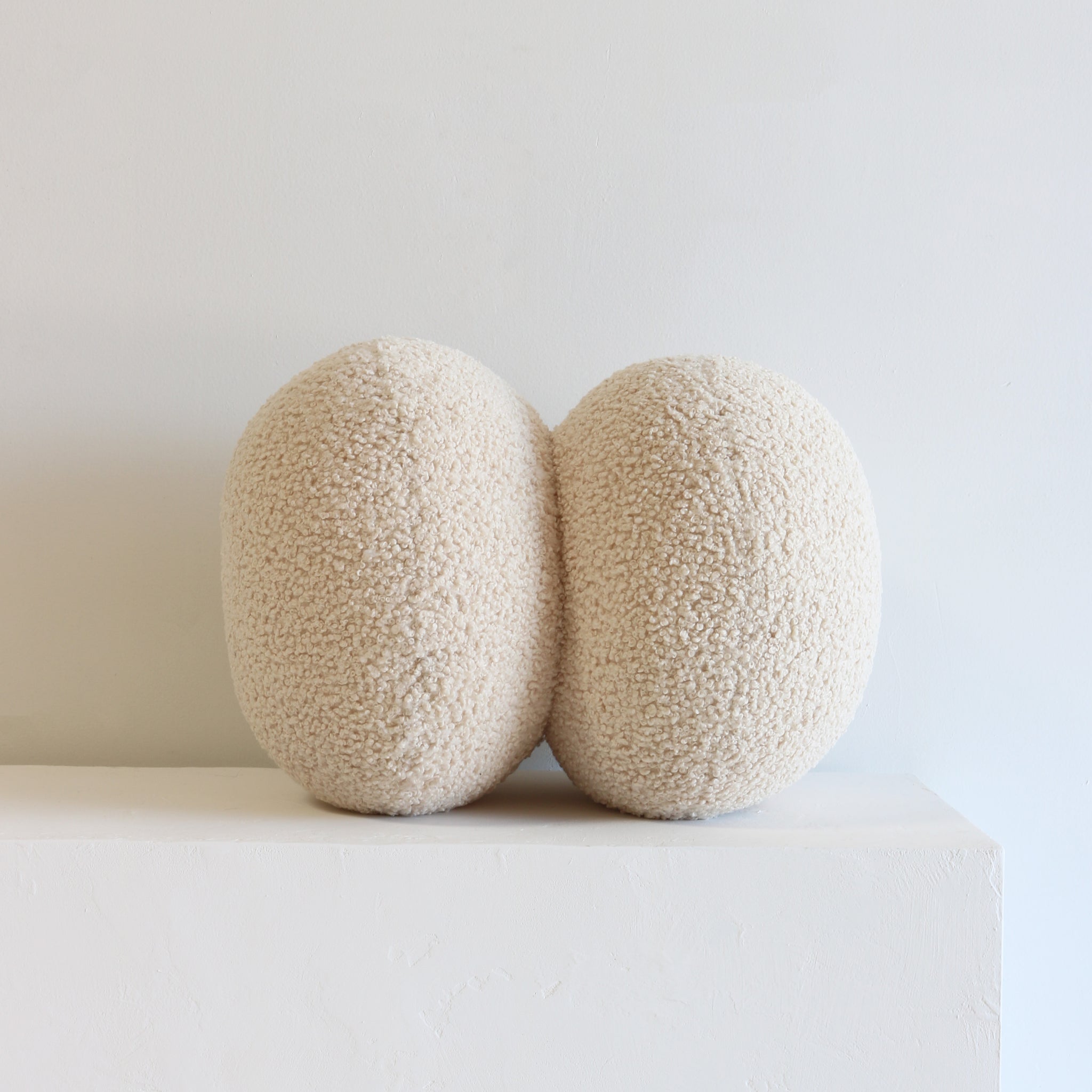 PUFF PILLOW textured bouclé | large double - cream