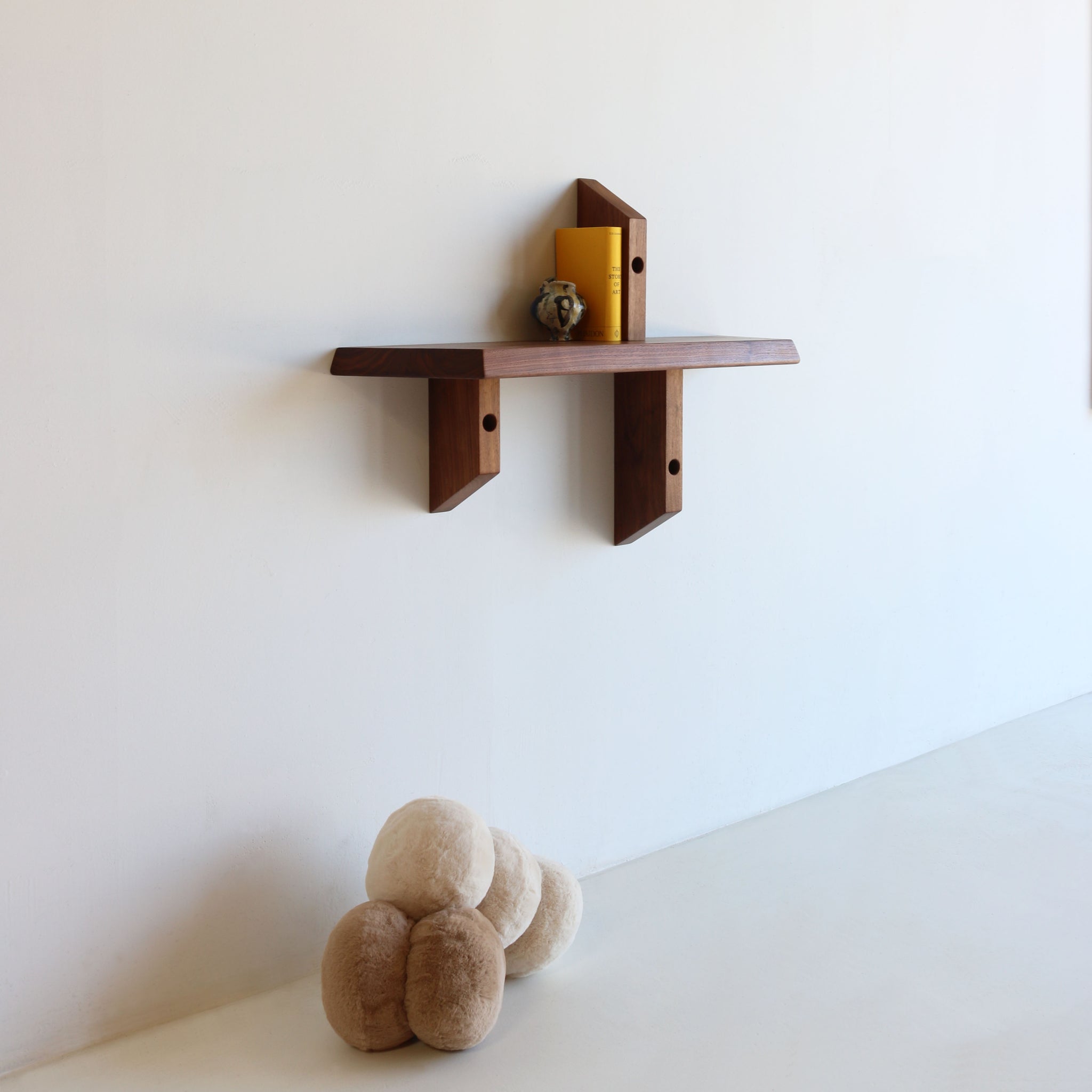 SLIGHT CONSOLE SHELF walnut | 36"