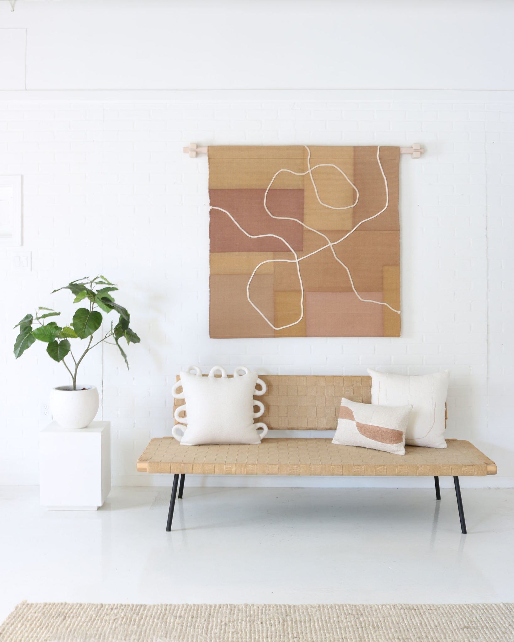 üTA TAPESTRY