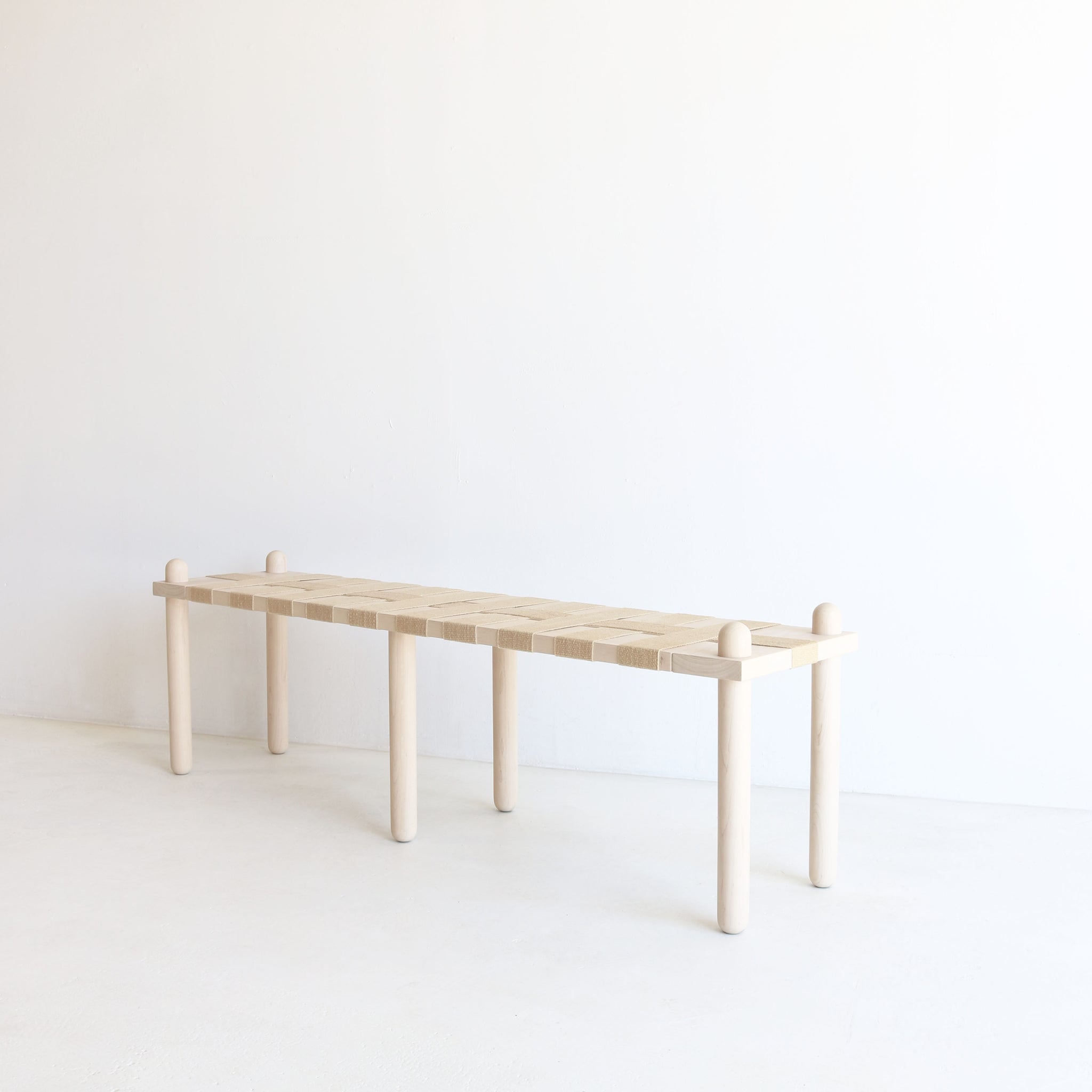 CAPSULE BENCH large maple