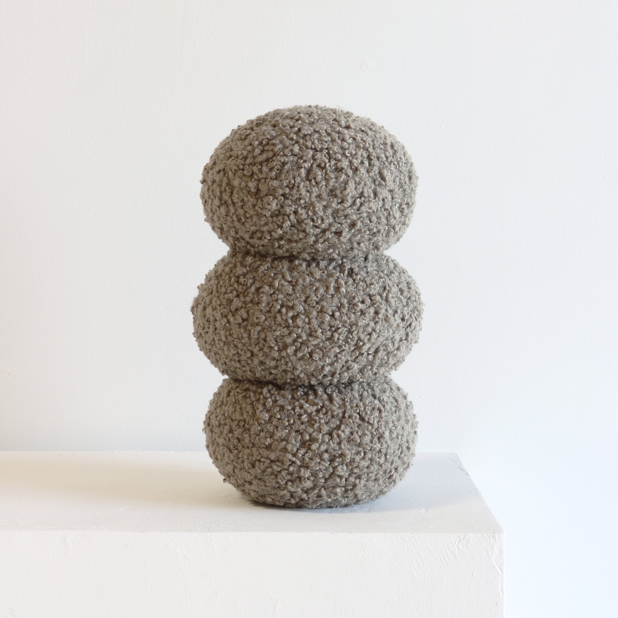 PUFF PILLOW textured bouclé | small triple - stone